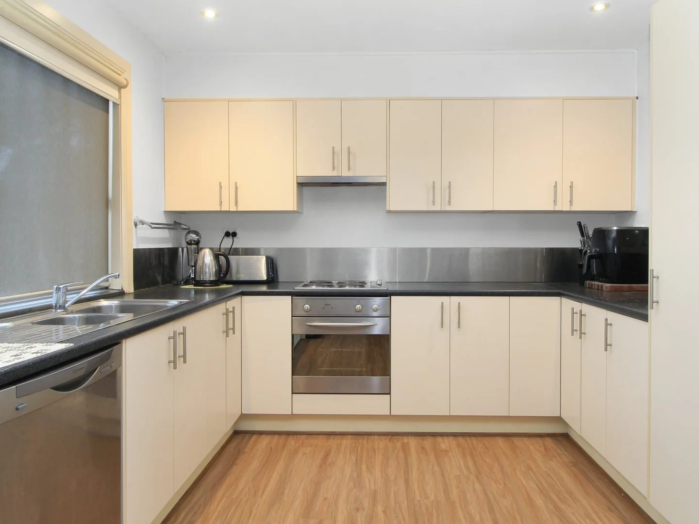 Additional image 7 of 175 Princes Highway, Lakes Entrance VIC 3909