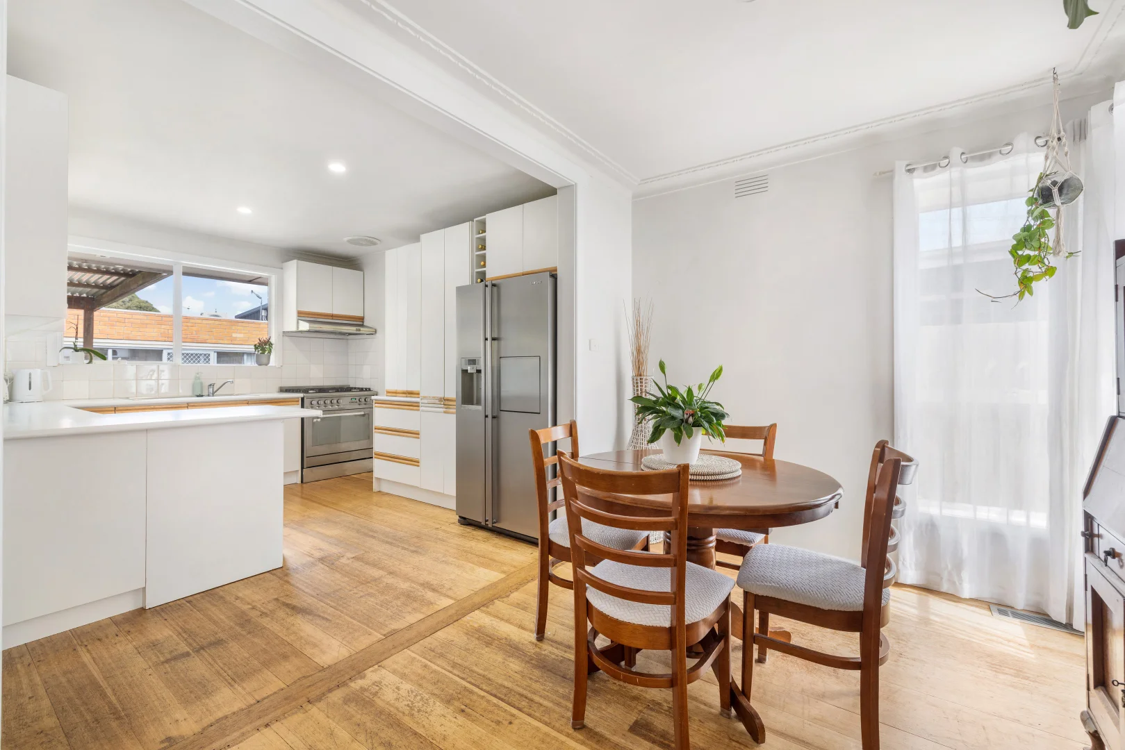 Additional image 2 of 10 Denbigh Road, Seaford VIC 3198