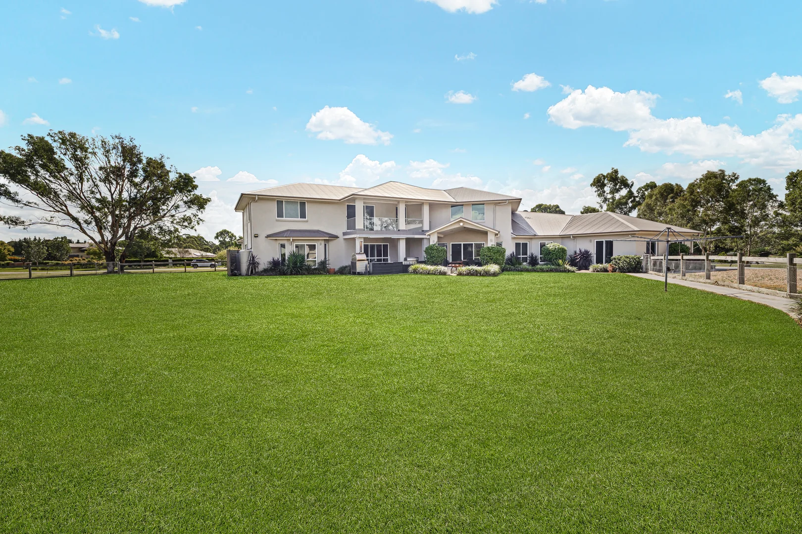 Additional image 24 of 27 Twin Creeks Drive, Luddenham NSW 2745