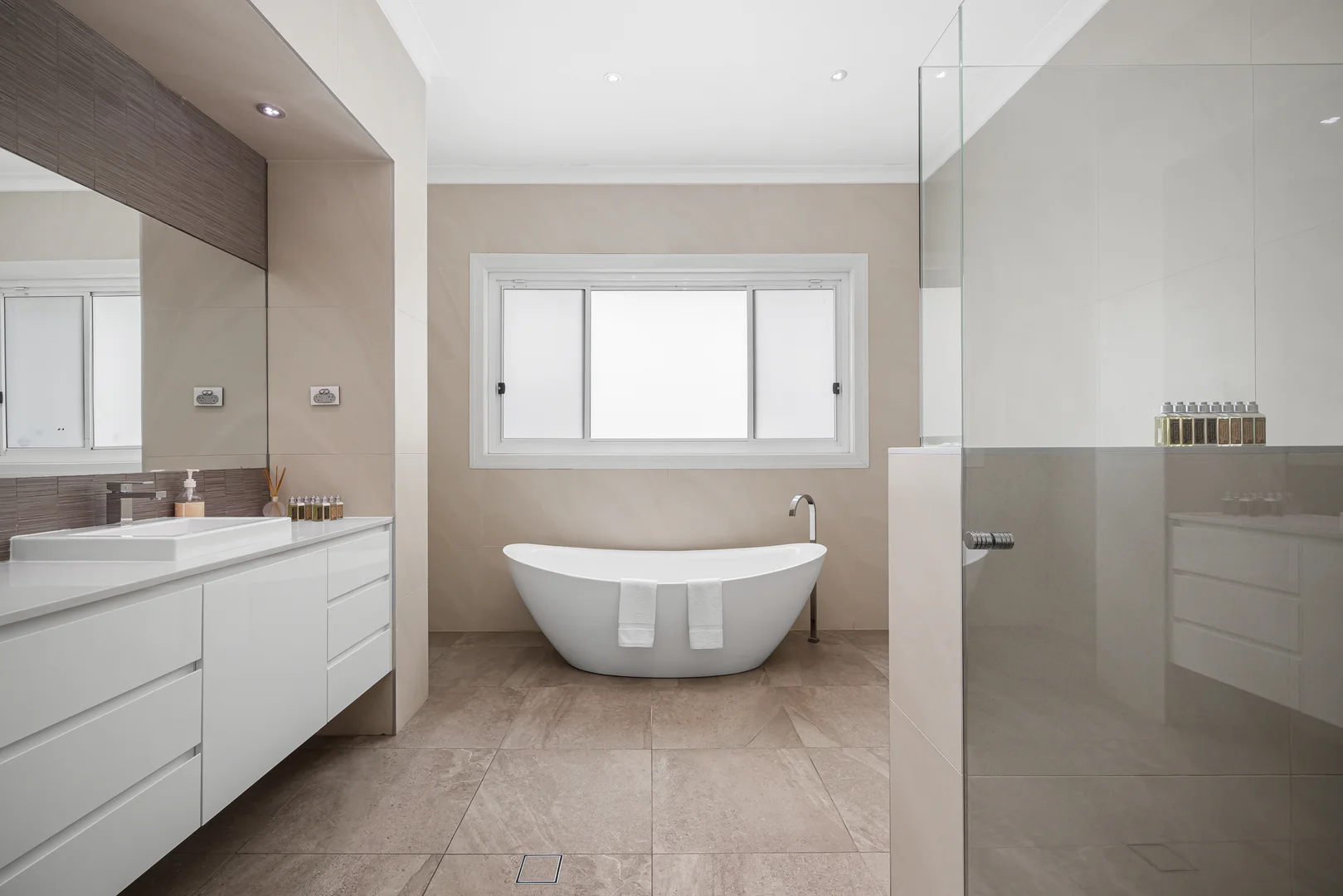 Additional image 17 of 27 Twin Creeks Drive, Luddenham NSW 2745