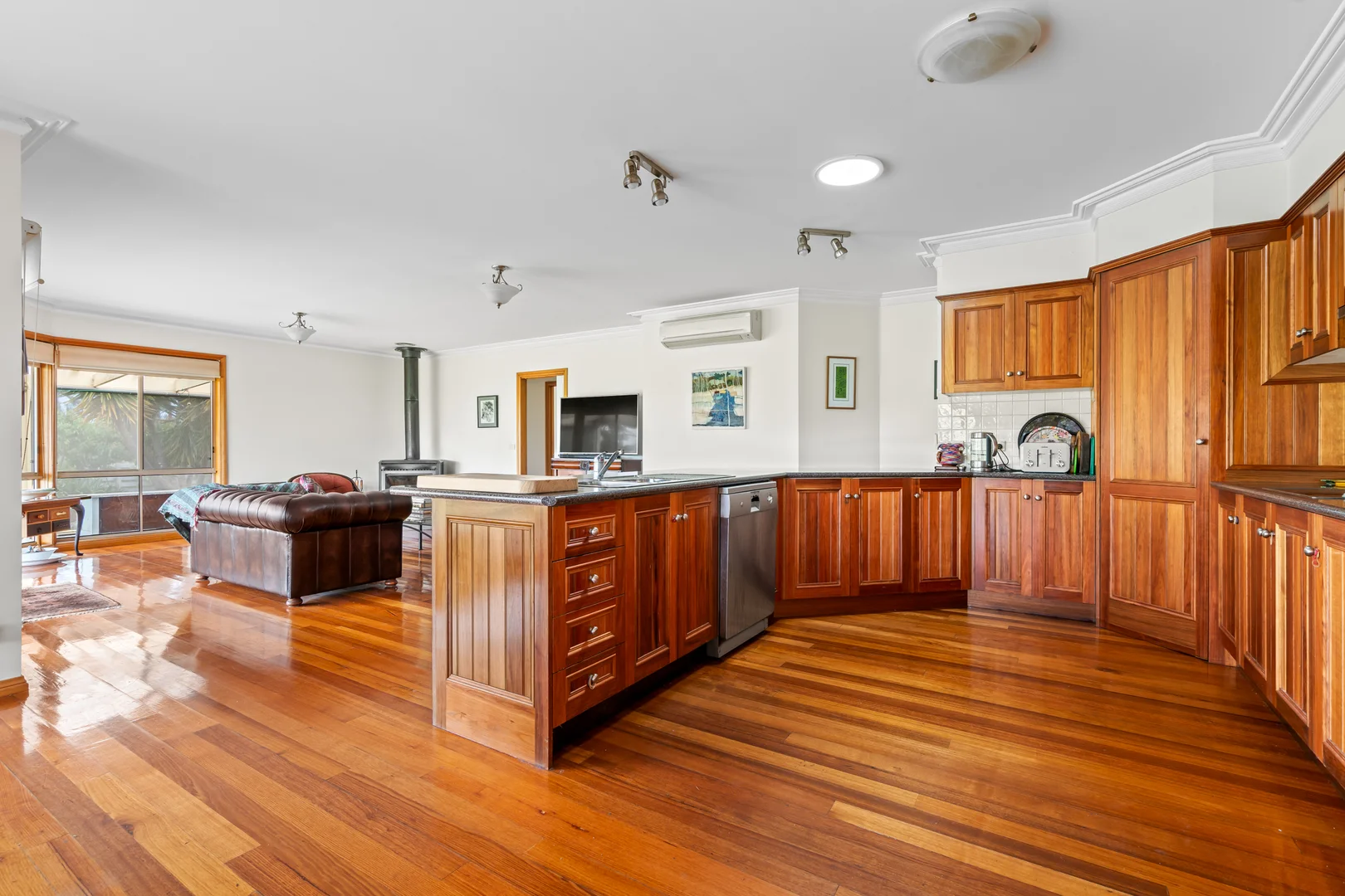Additional image 13 of 14 Mckenzies Road, Bushfield VIC 3281