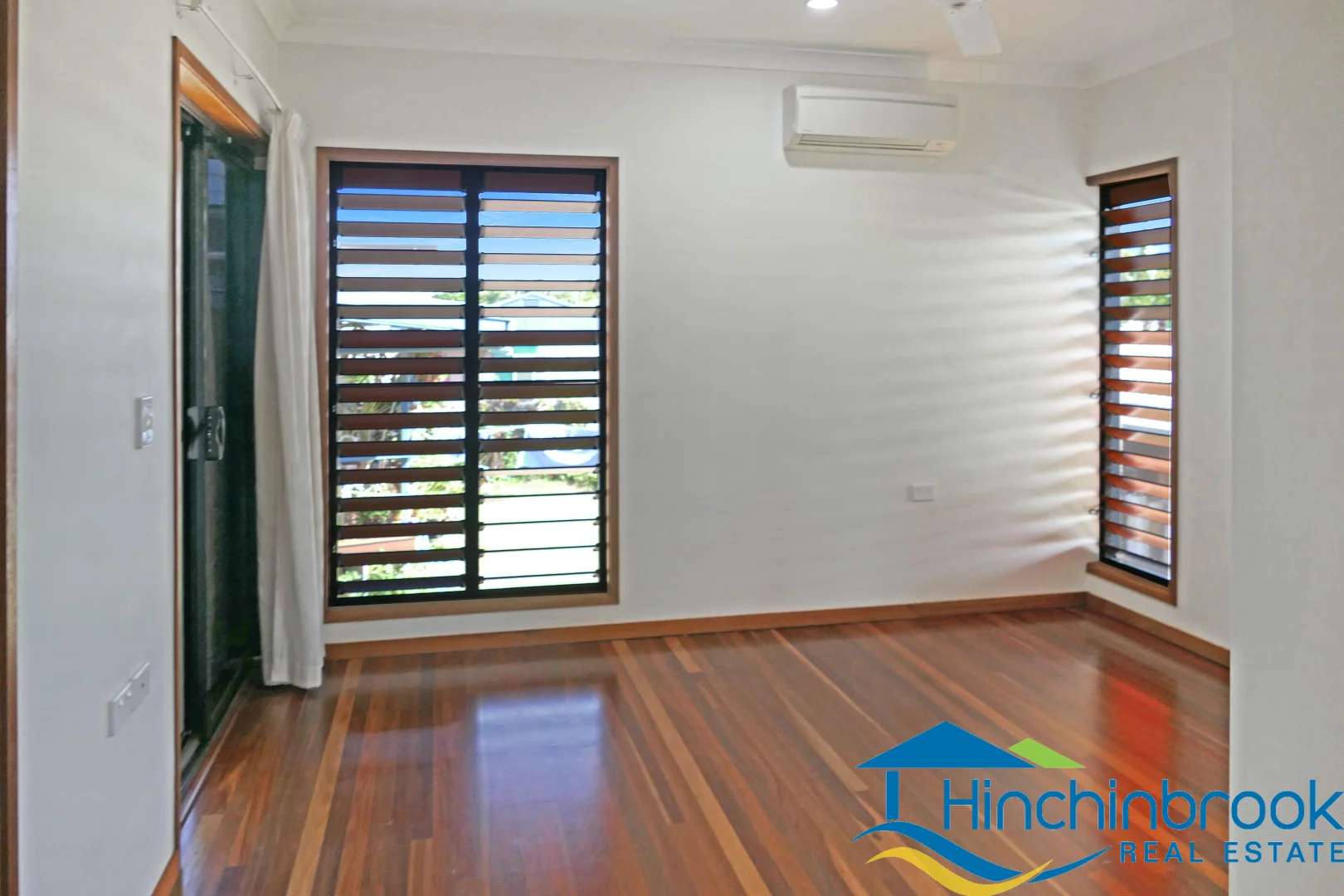 Additional image 23 of 51 Marine Parade, Cardwell QLD 4849