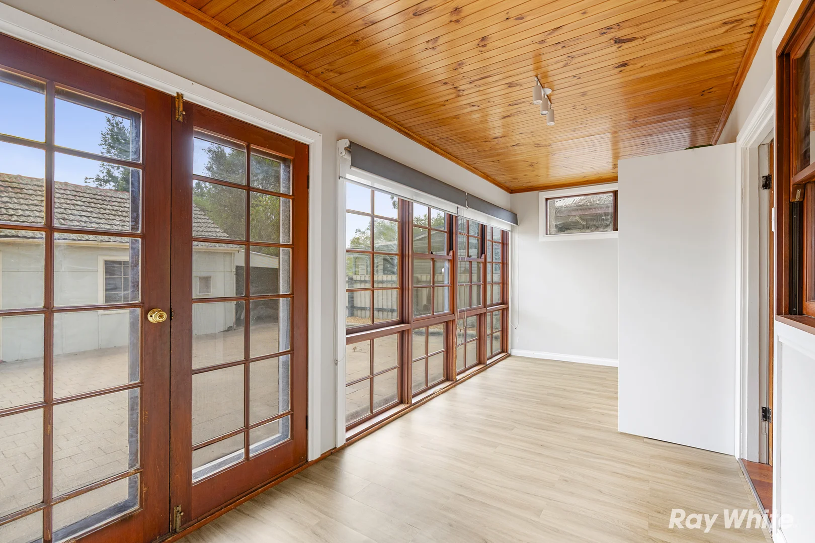 Additional image 11 of 17 Charleville Road, Turvey Park NSW 2650