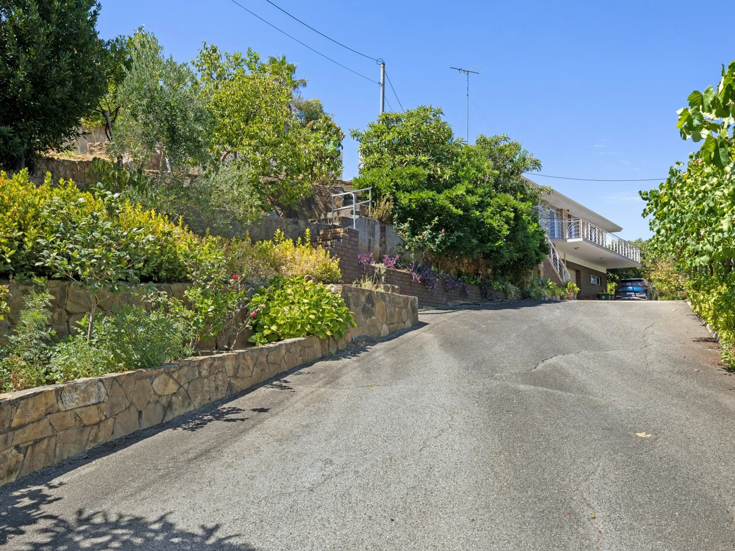 Additional image 7 of 3 Derry Avenue, Mount Nasura WA 6112