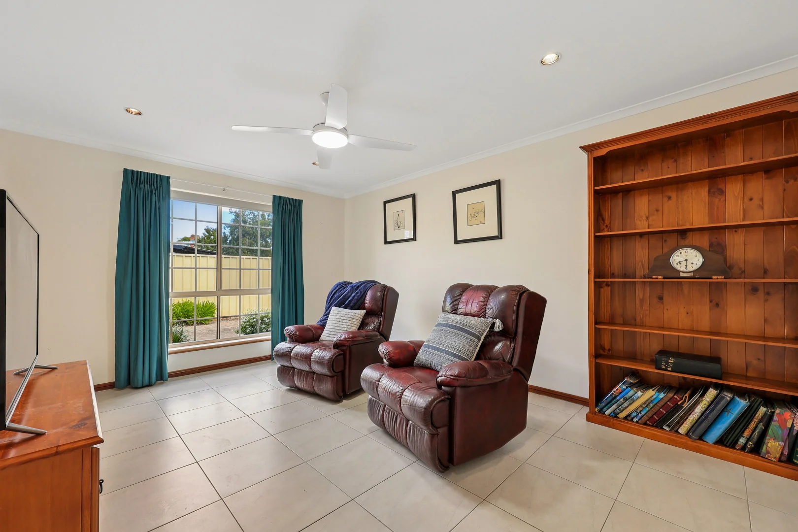 Additional image 2 of 2/3 Lindsay Street, Victor Harbor SA 5211
