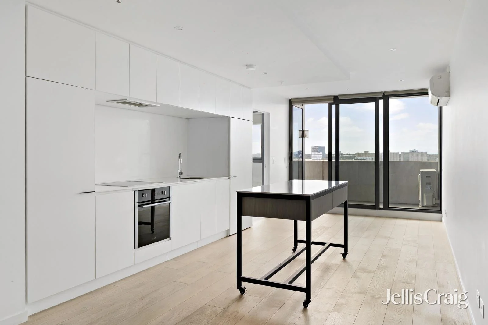 1307/1 Ascot Vale Road, Flemington VIC 3031
