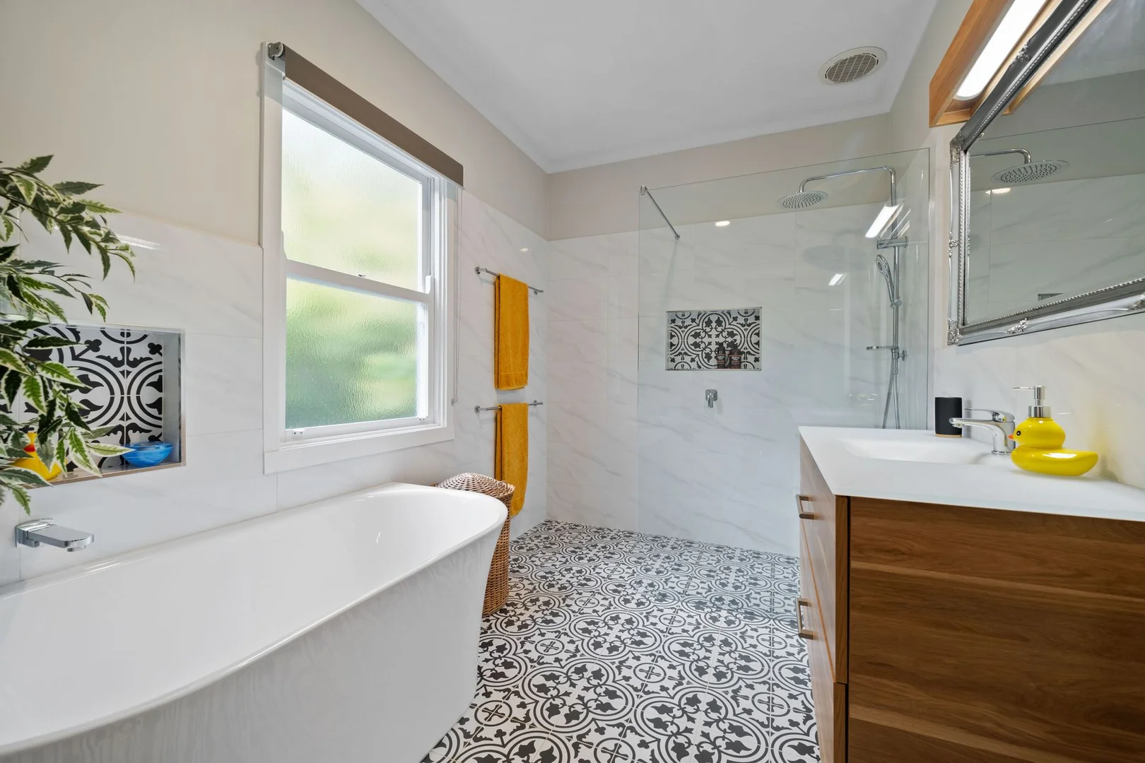 Additional image 16 of 5 Shepheards Lane, Wandiligong VIC 3744