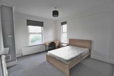 St. Osburgs Road, Coventry CV2, Room to rent