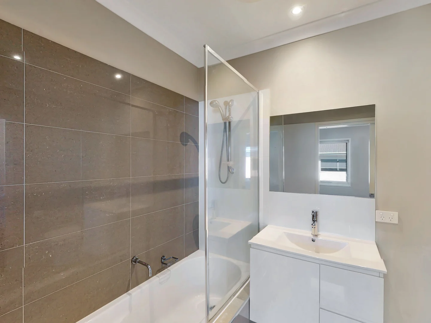 Additional image 31 of 16/45 Enderby Street, Mawson ACT 2607