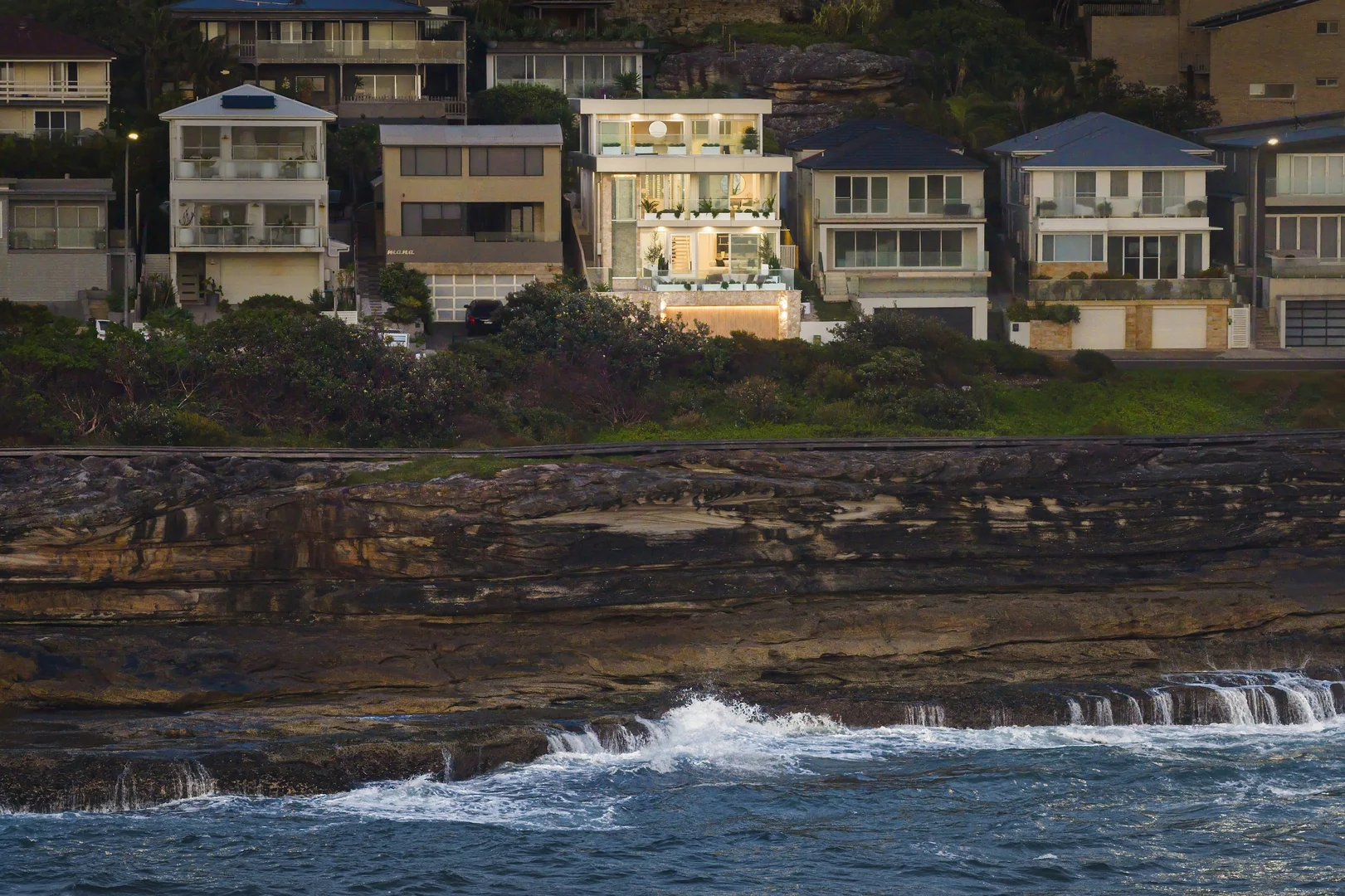 Additional image 36 of 25 Carrington Parade, Freshwater NSW 2096