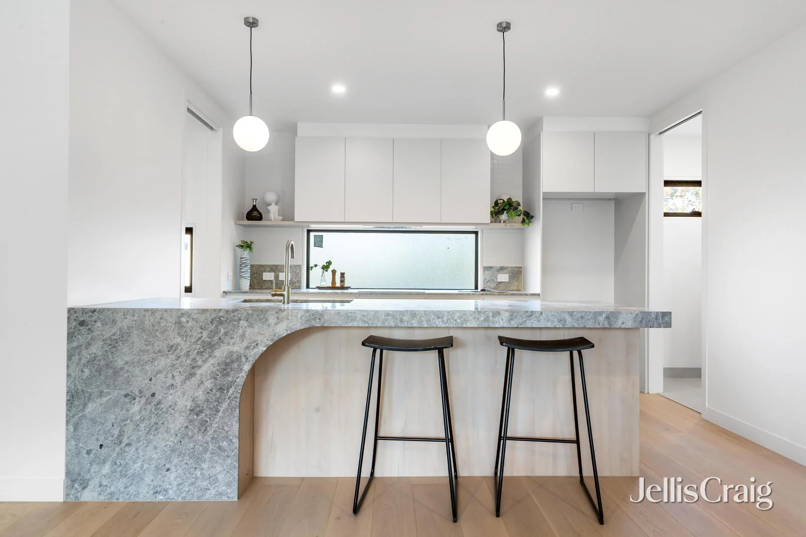 Additional image 7 of 2/121 Mitcham Road, Donvale VIC 3111