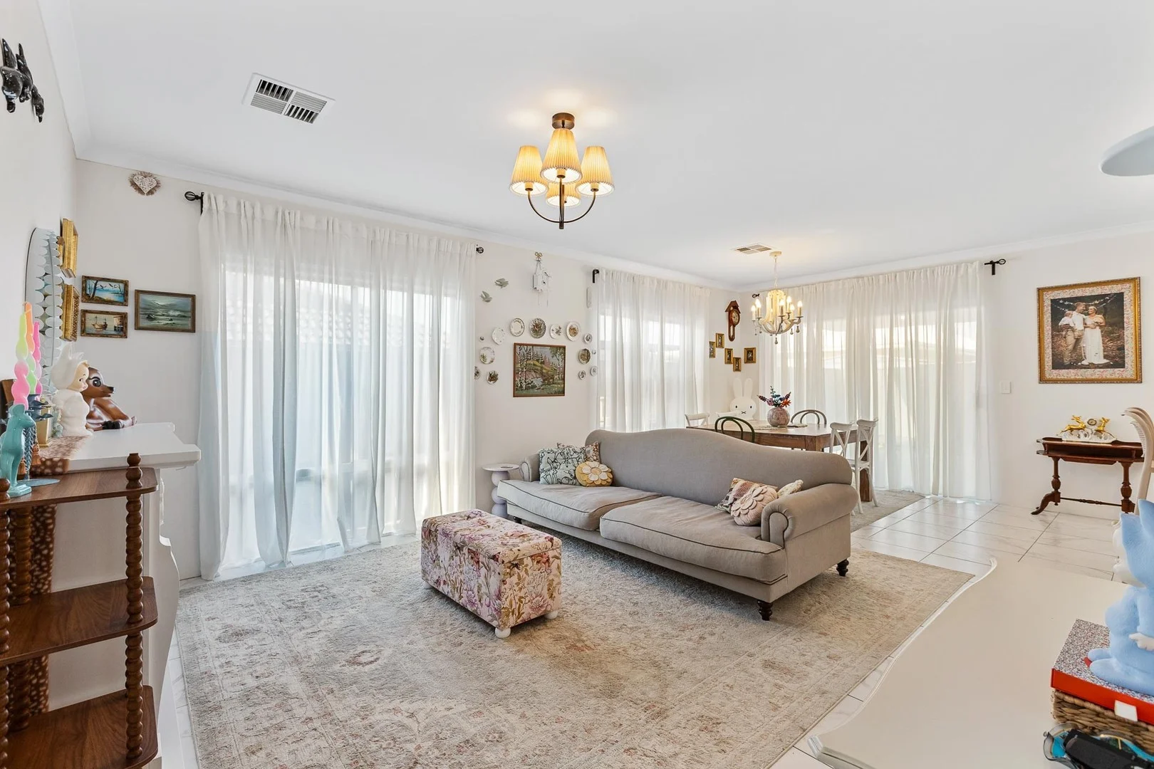 7 Mebbin Grove, Yanchep WA 6035