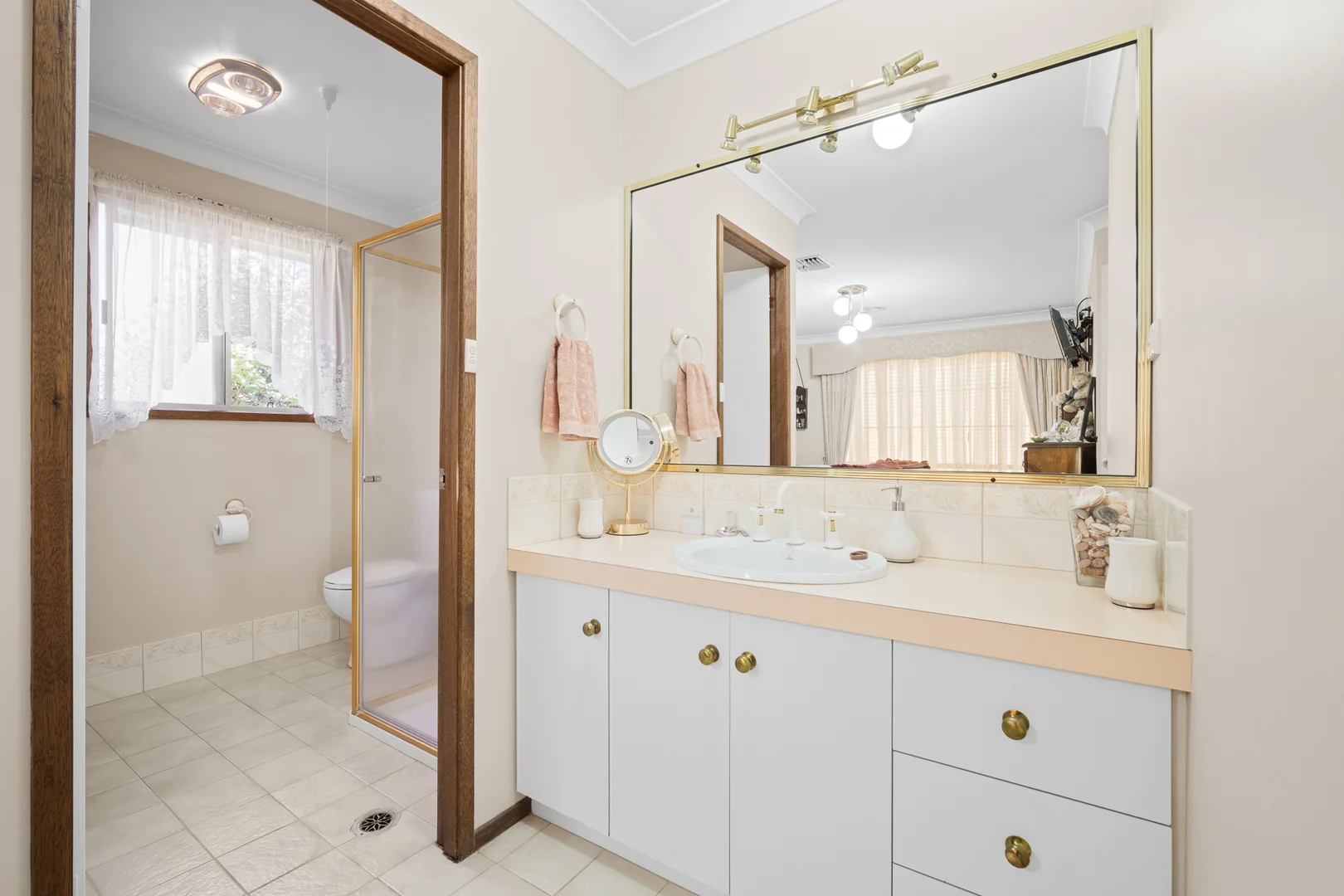 Additional image 10 of 5 Glenvale Place, Bourkelands NSW 2650