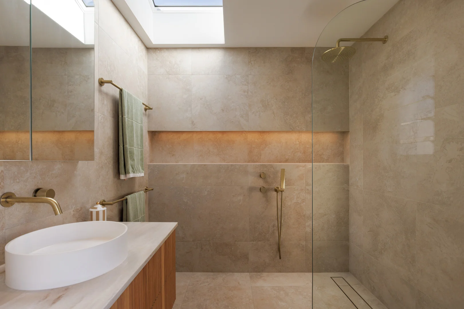 Additional image 17 of 9 Wollomia Way, Sunrise Beach QLD 4567