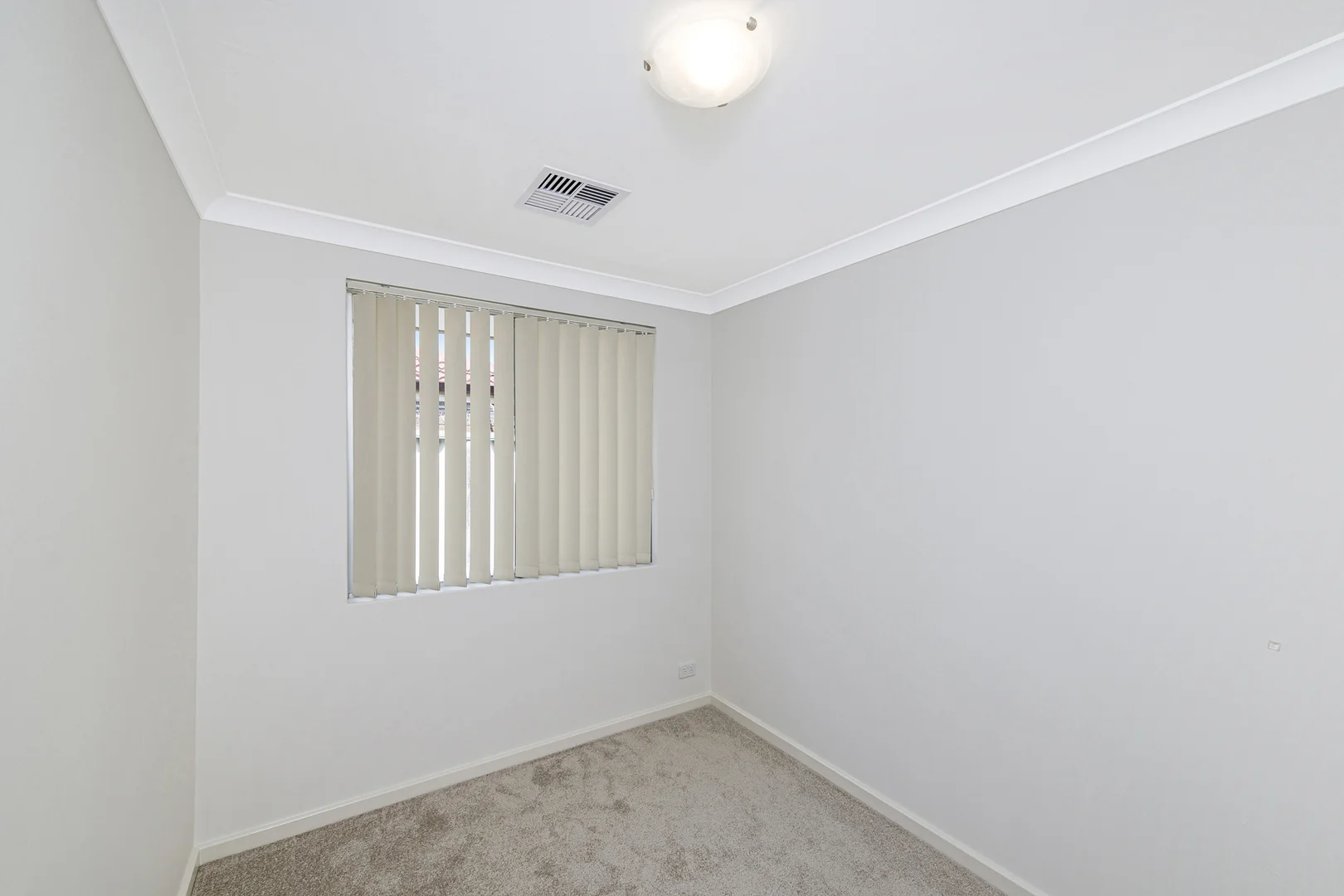 Additional image 11 of 141 Cammillo Road, Camillo WA 6111