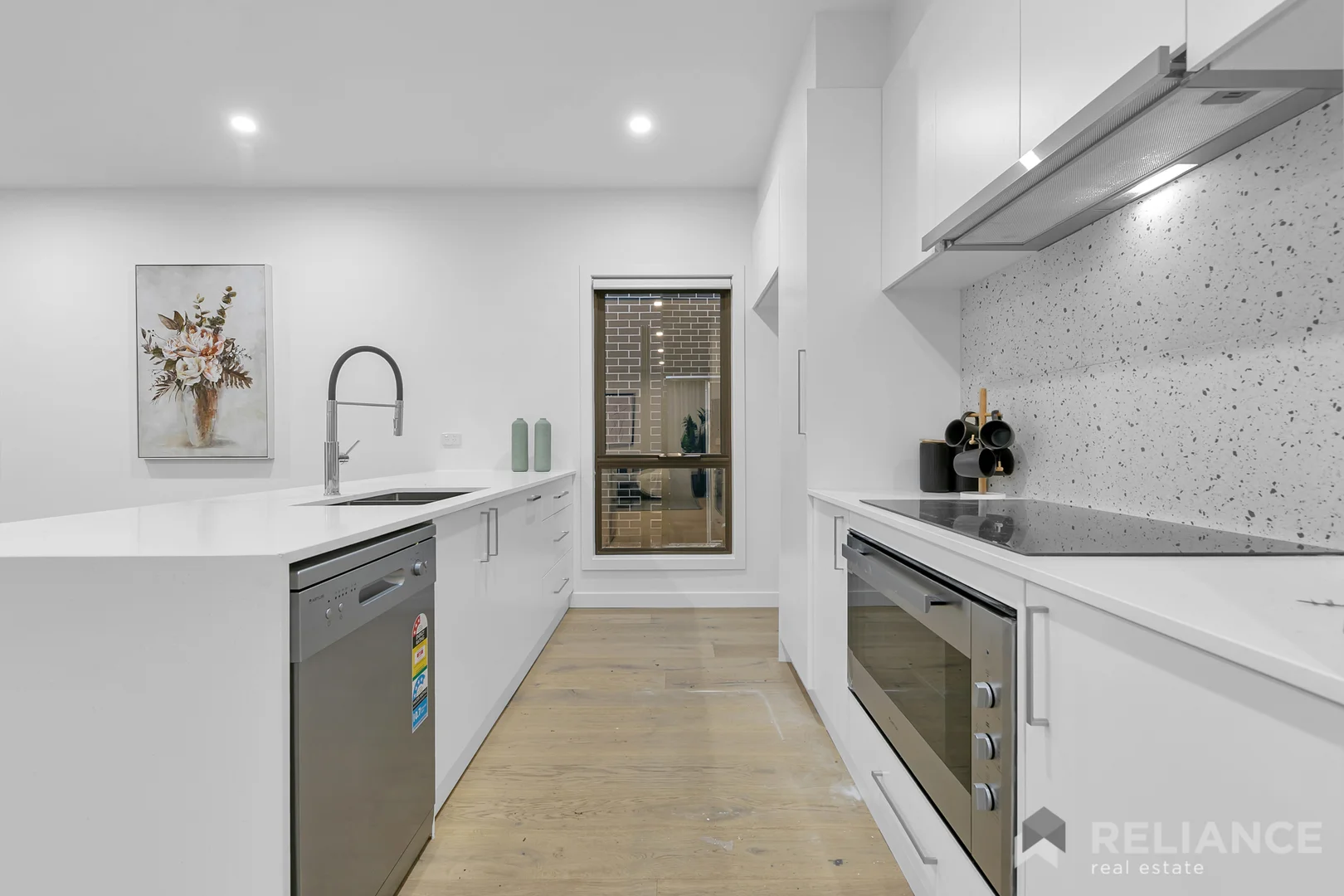 Additional image 7 of 3//621 Tarneit Road, Hoppers Crossing VIC 3029