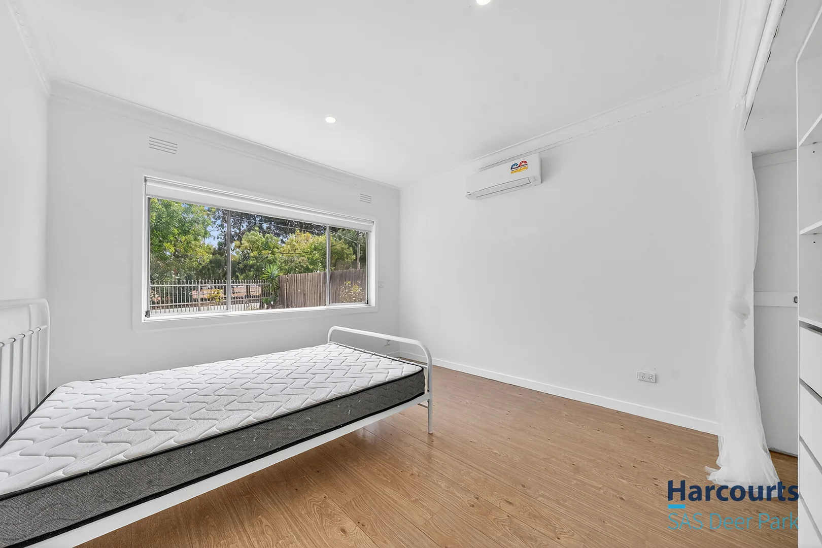 Additional image 3 of 1/54 East Esplanade, St Albans VIC 3021