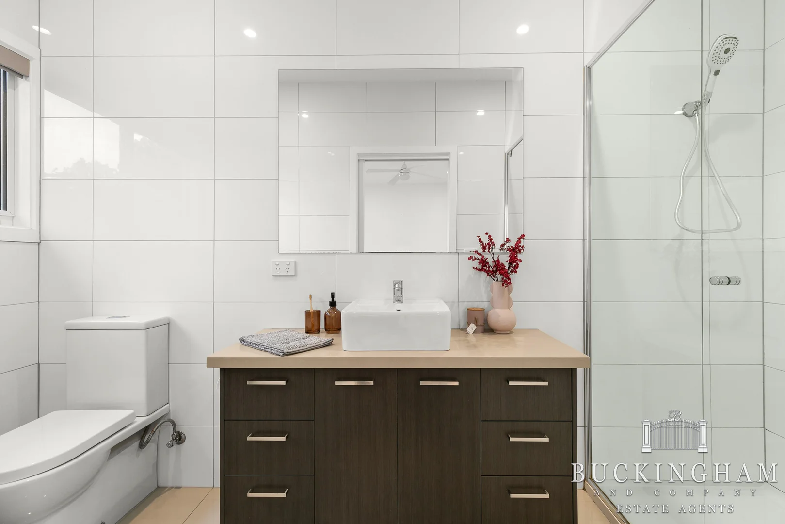 Additional image 8 of 2/125 Bridge Street, Eltham VIC 3095