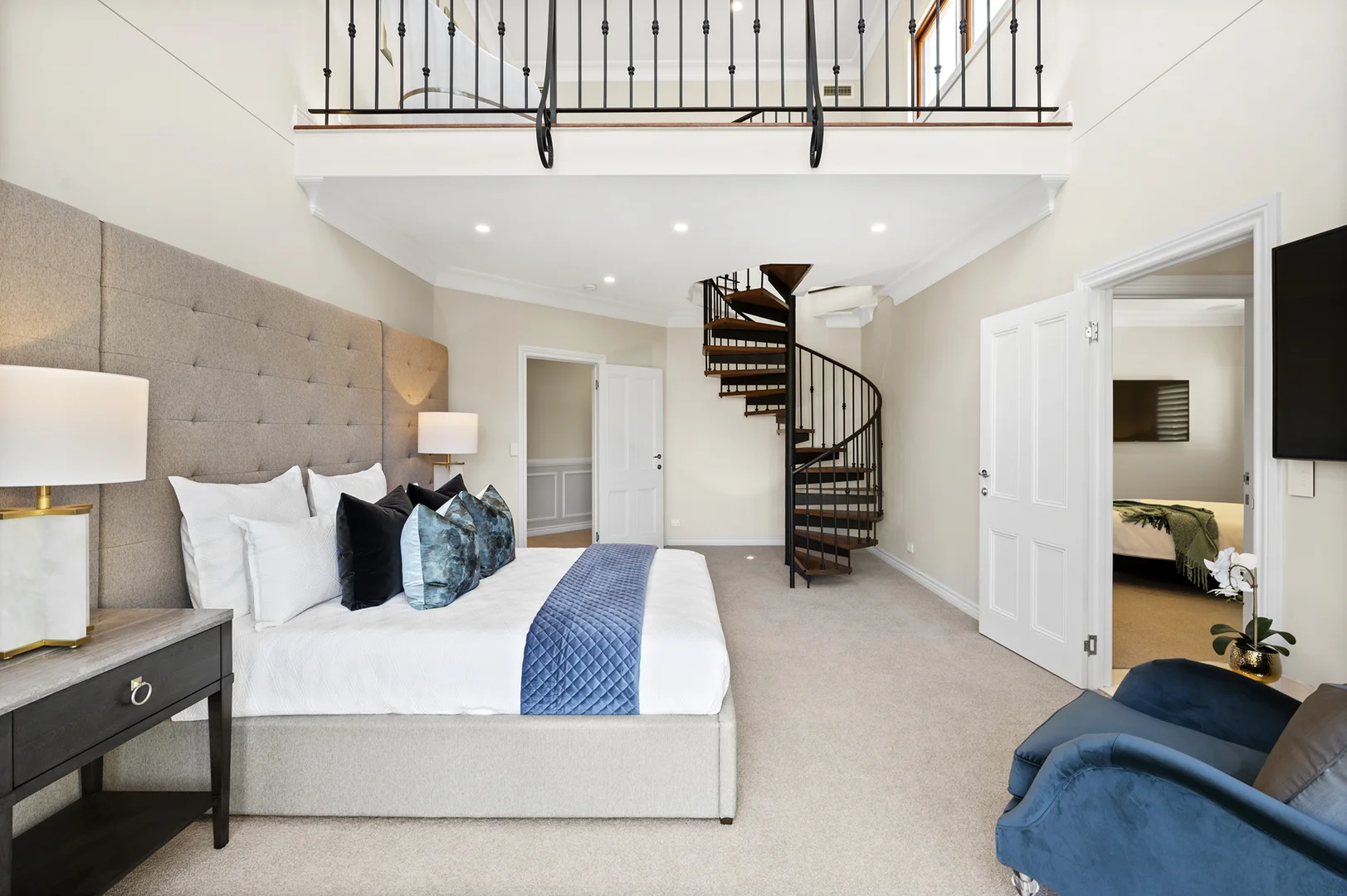 Additional image 21 of 15 Westminster Court, Sovereign Islands QLD 4216