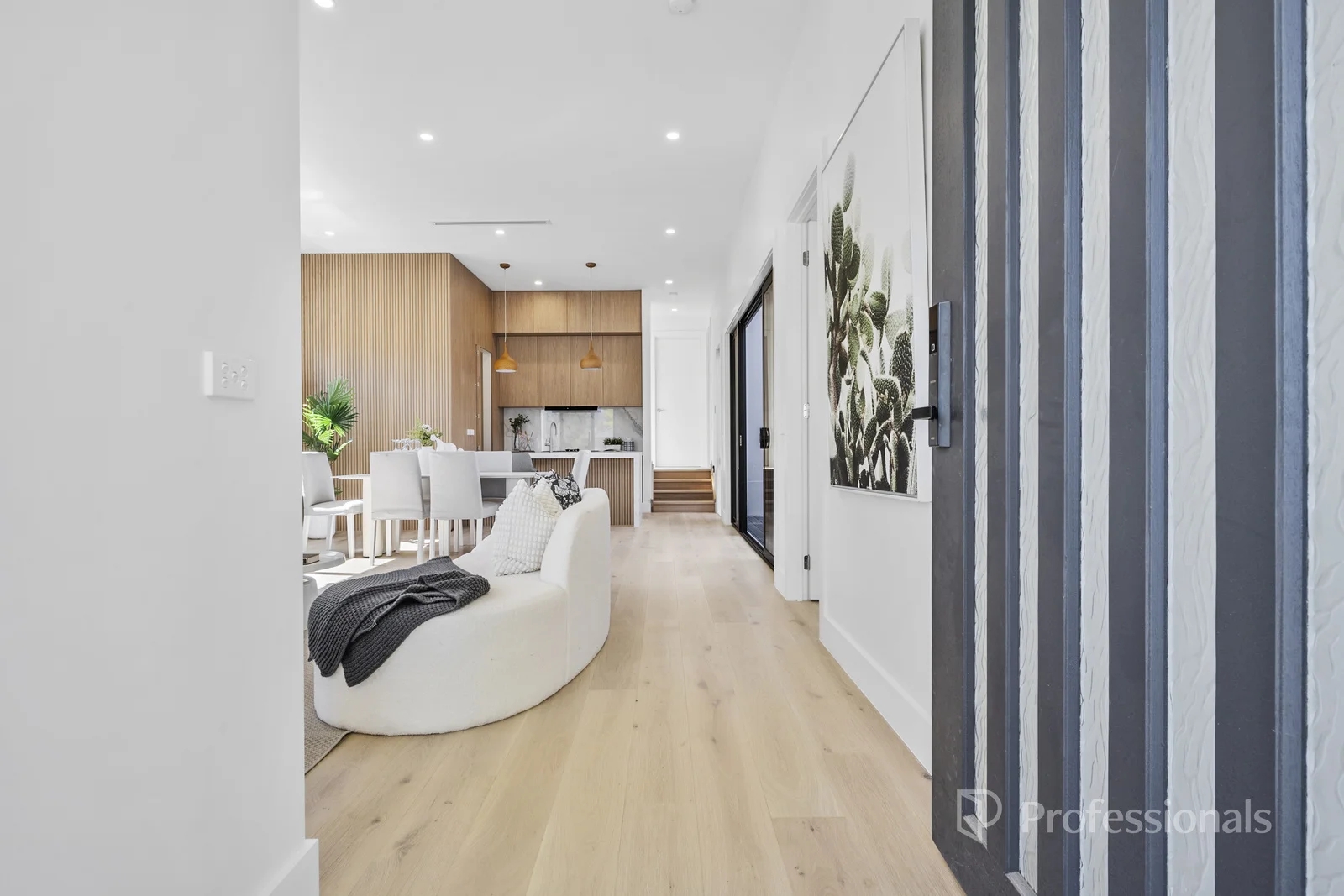 Additional image 5 of 1/33 Leonard Street, Burwood VIC 3125