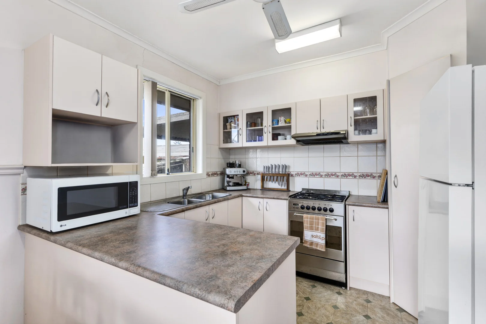 Additional image 3 of 6 Mercury Crescent, Newcomb VIC 3219