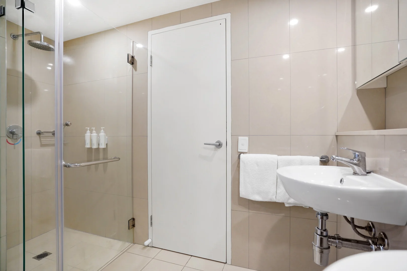 Additional image 13 of 808/31 Woods Street, Darwin City NT 0800