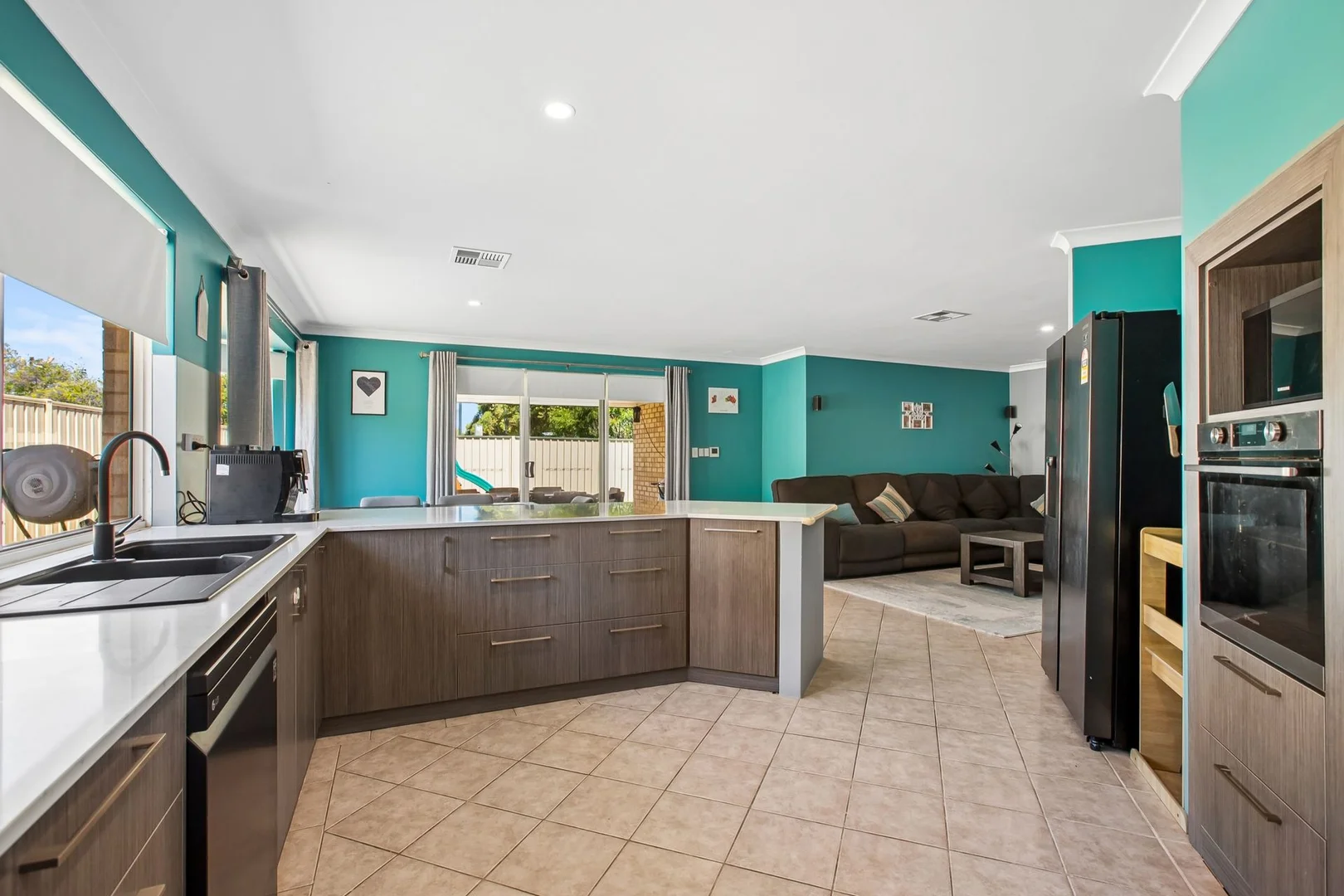 Additional image 4 of 2 Wittecarra Crescent, Port Kennedy WA 6172