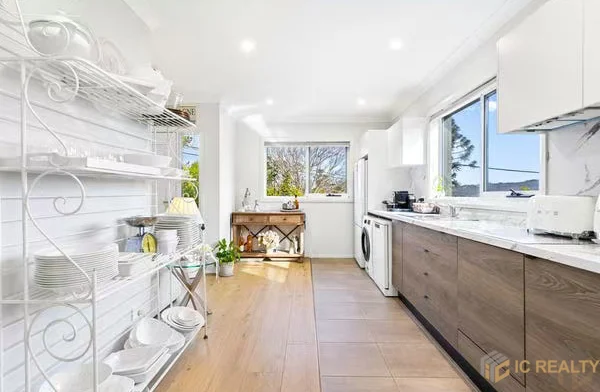 Additional image 5 of 40 Heather Street, Wheeler Heights NSW 2097