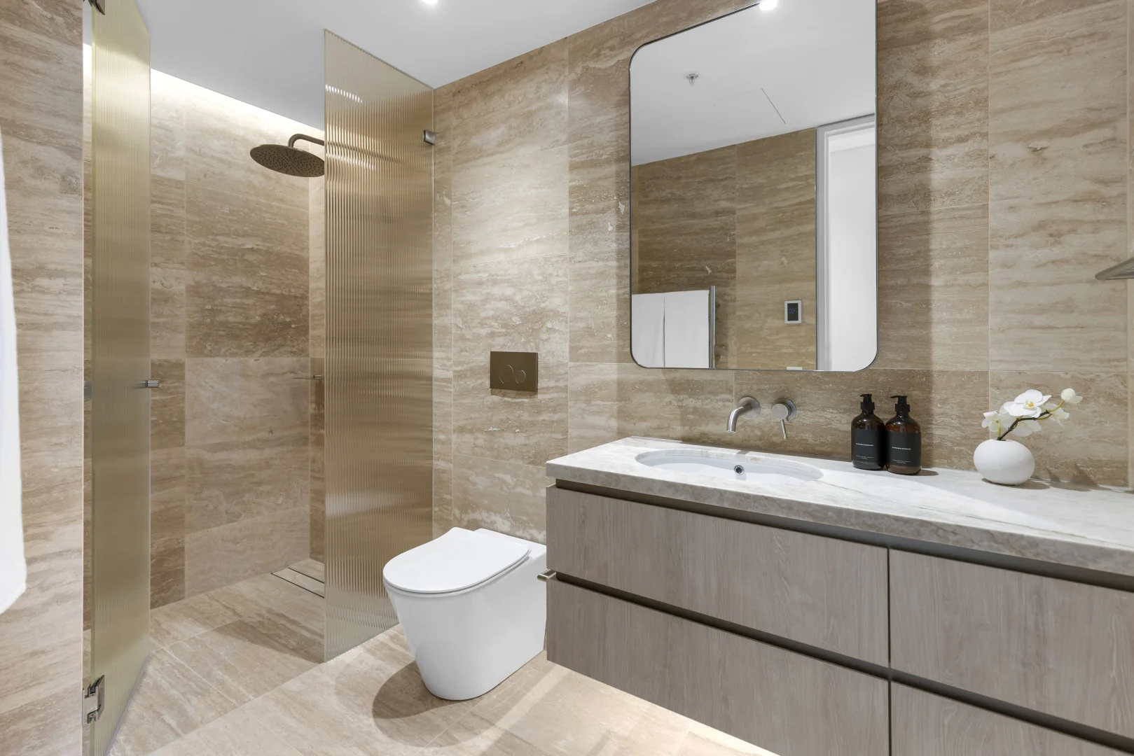 Additional image 9 of 2/90 Queenscliff Road, Queenscliff NSW 2096