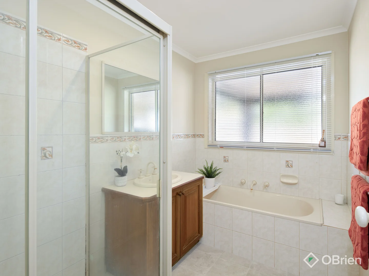 Additional image 16 of 2/4 Larkones Court, Warragul VIC 3820