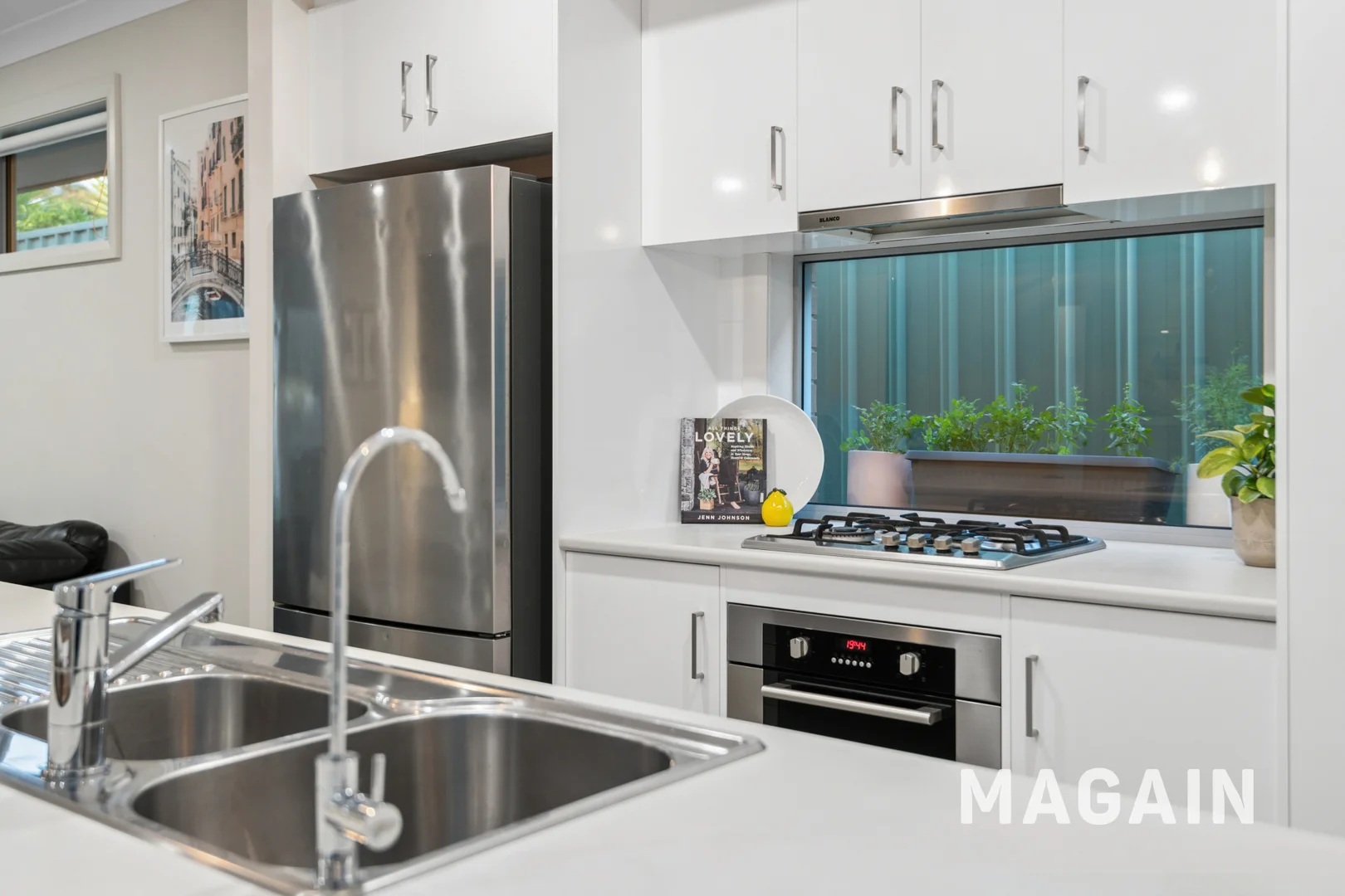 Additional image 12 of 37 Seaway Road, Hallett Cove SA 5158