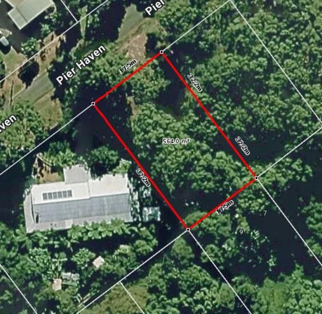 10 Pier Haven, Lamb Island QLD 4184