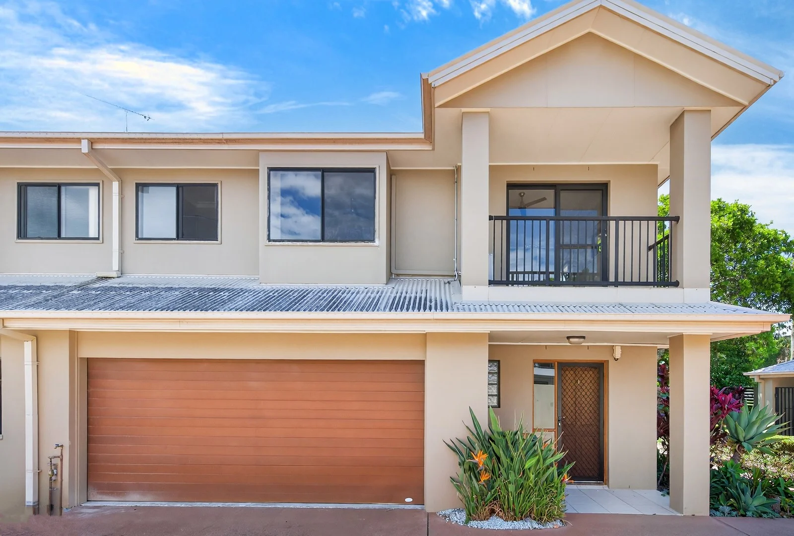 1/33 Harley Street, Labrador QLD 4215