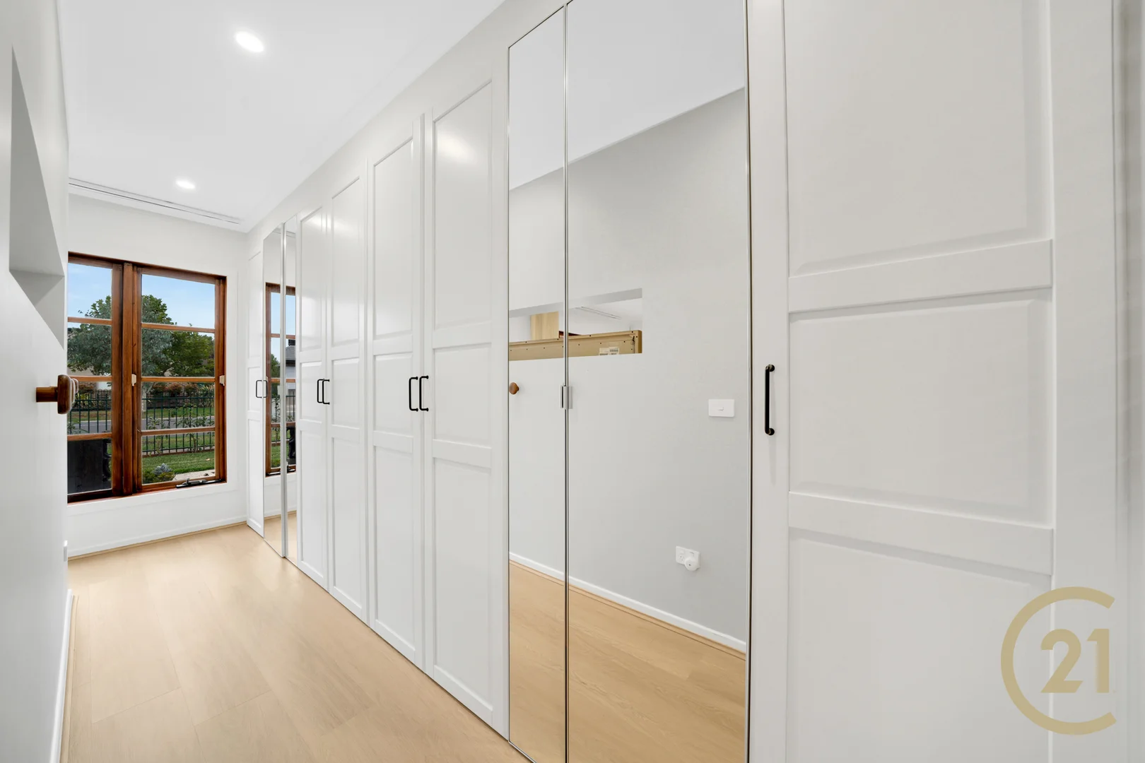 Additional image 4 of 19 Botanica Springs Boulevard, Brookfield VIC 3338