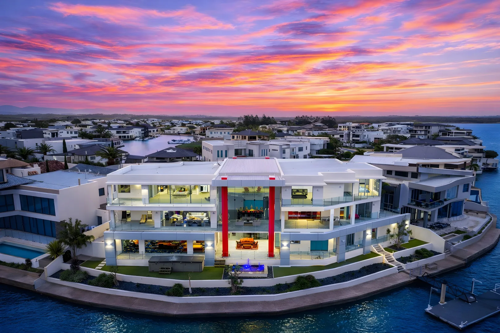 46-48 Royal Albert Crescent, Sovereign Islands QLD 4216