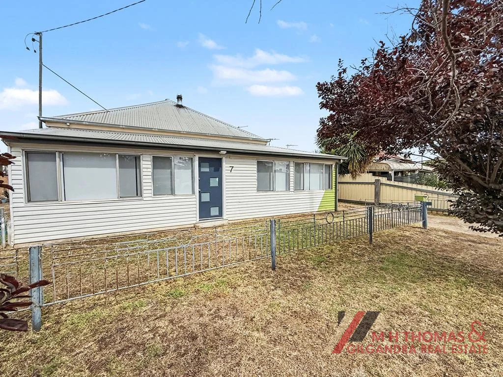 7 Vera Street, Gilgandra NSW 2827