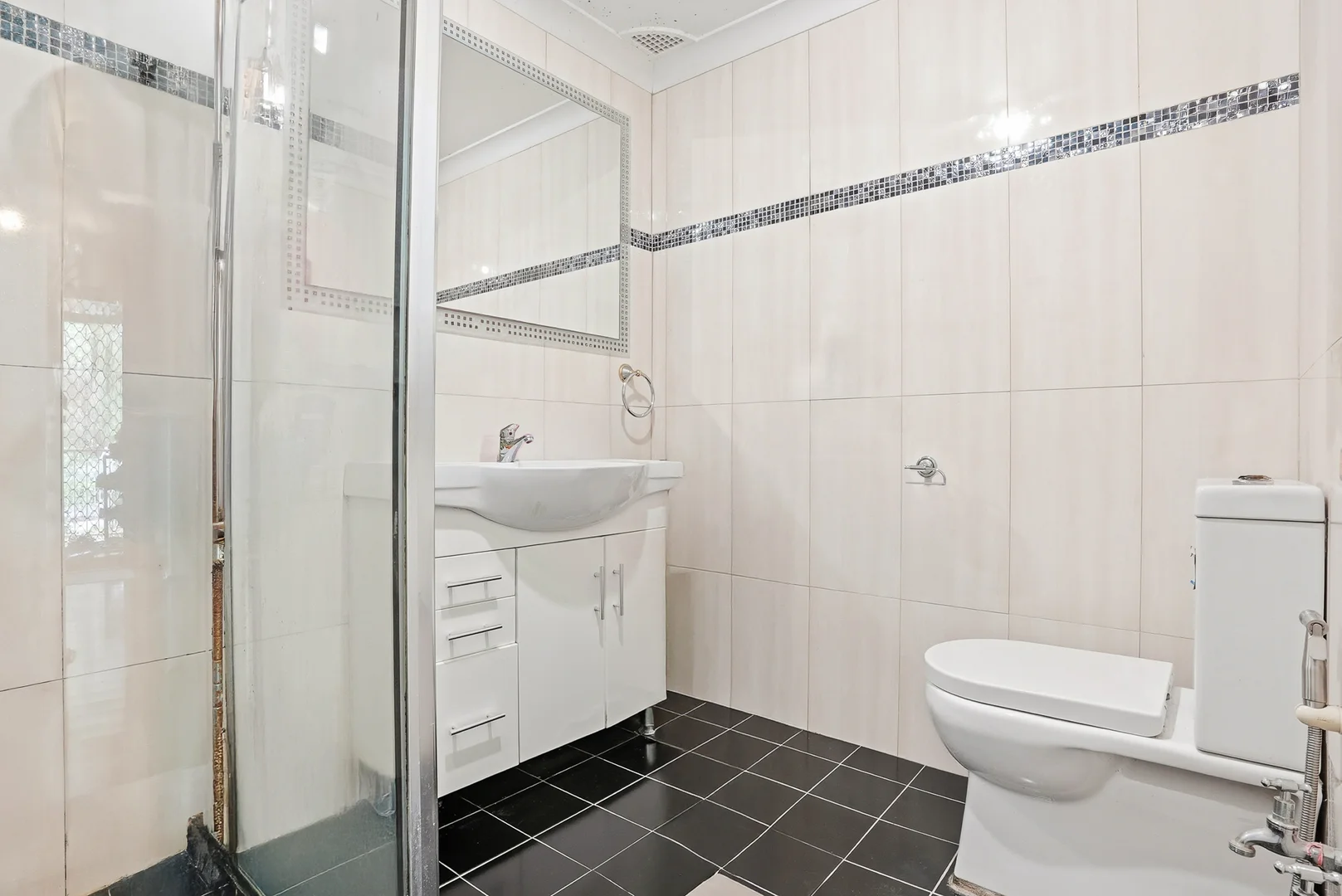 Additional image 7 of 59 Wilkie Crescent, Doonside NSW 2767