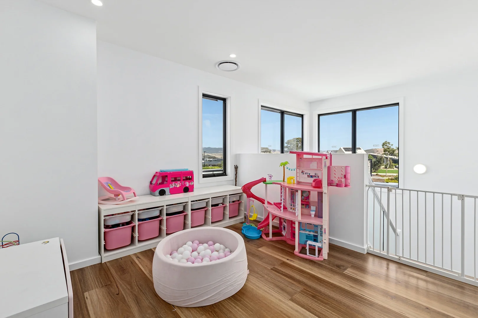 Additional image 9 of 45 Wyn Gilmour Court, Strathnairn ACT 2615