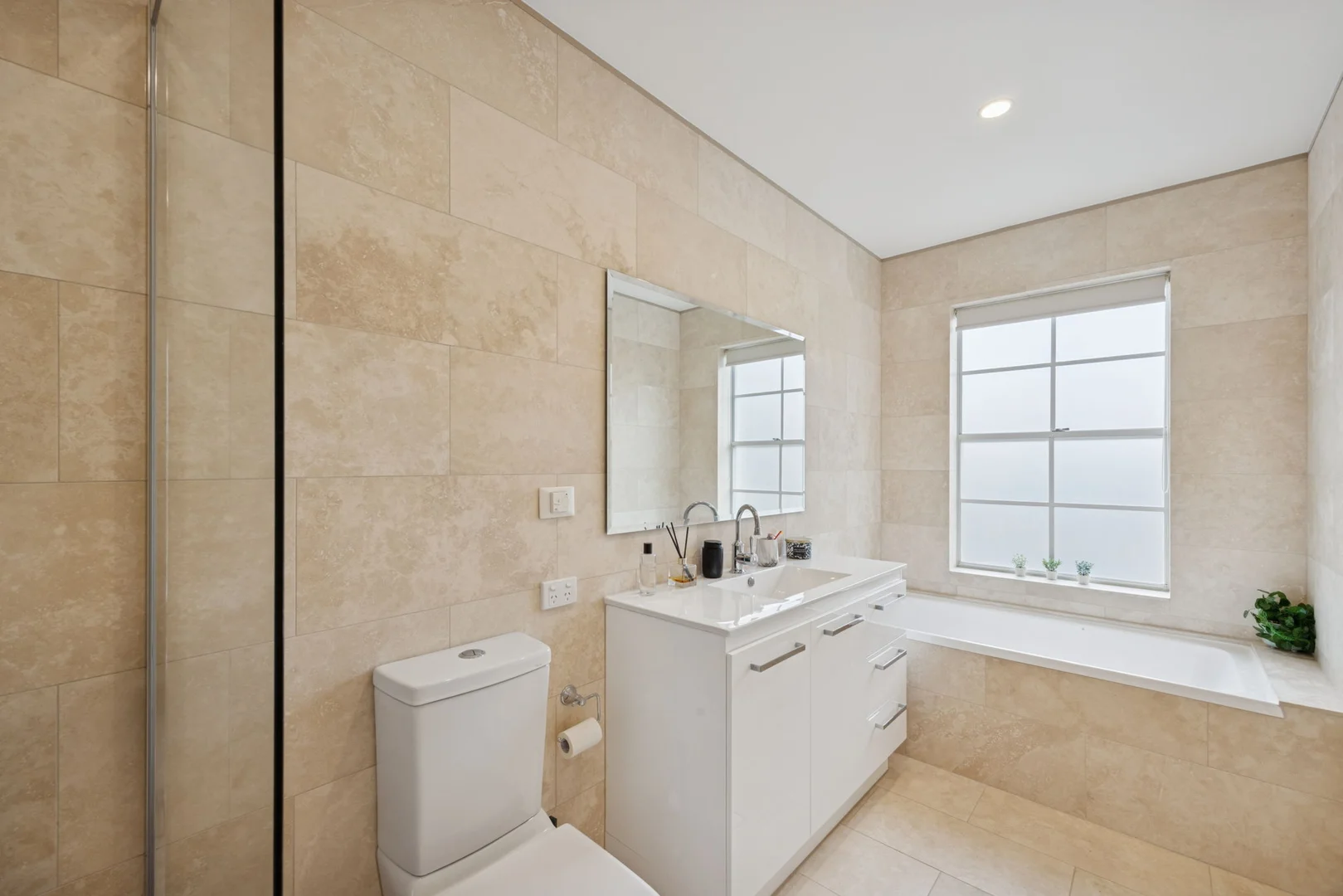 Additional image 15 of 27 Soho Street, Cooma NSW 2630