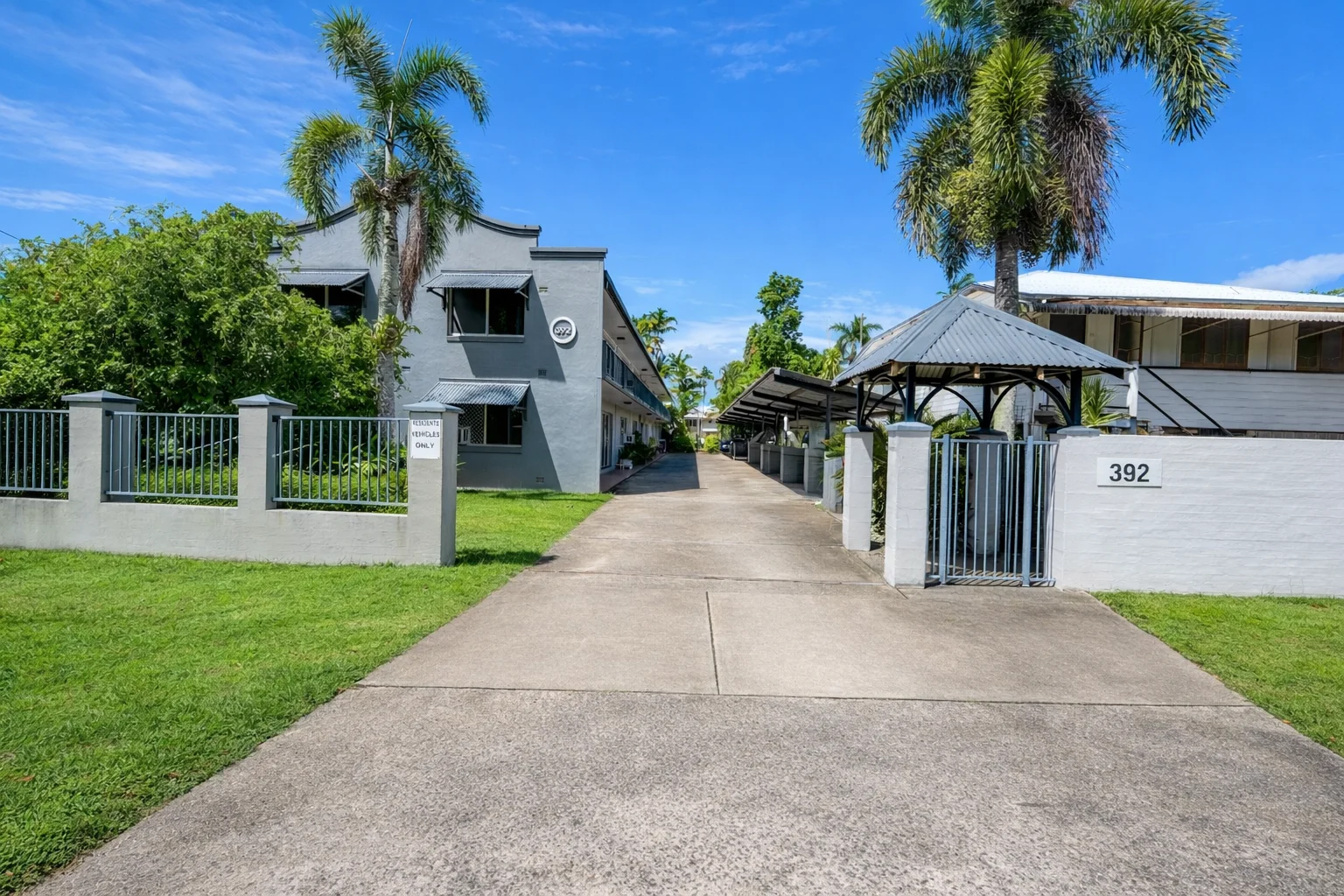 2/392 Severin Street, Parramatta Park QLD 4870