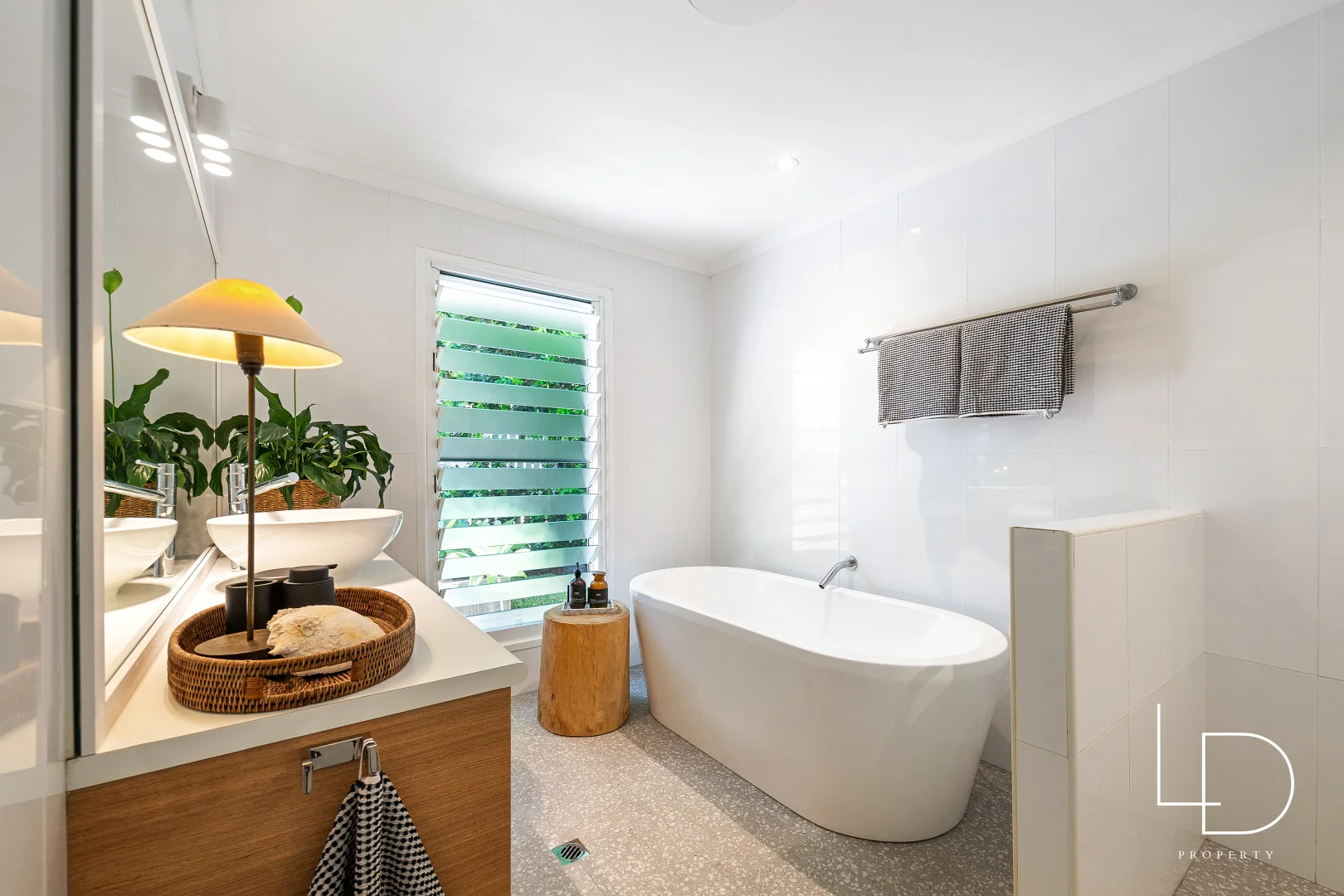 Additional image 16 of 28 Coral Drive, Blacks Beach QLD 4740