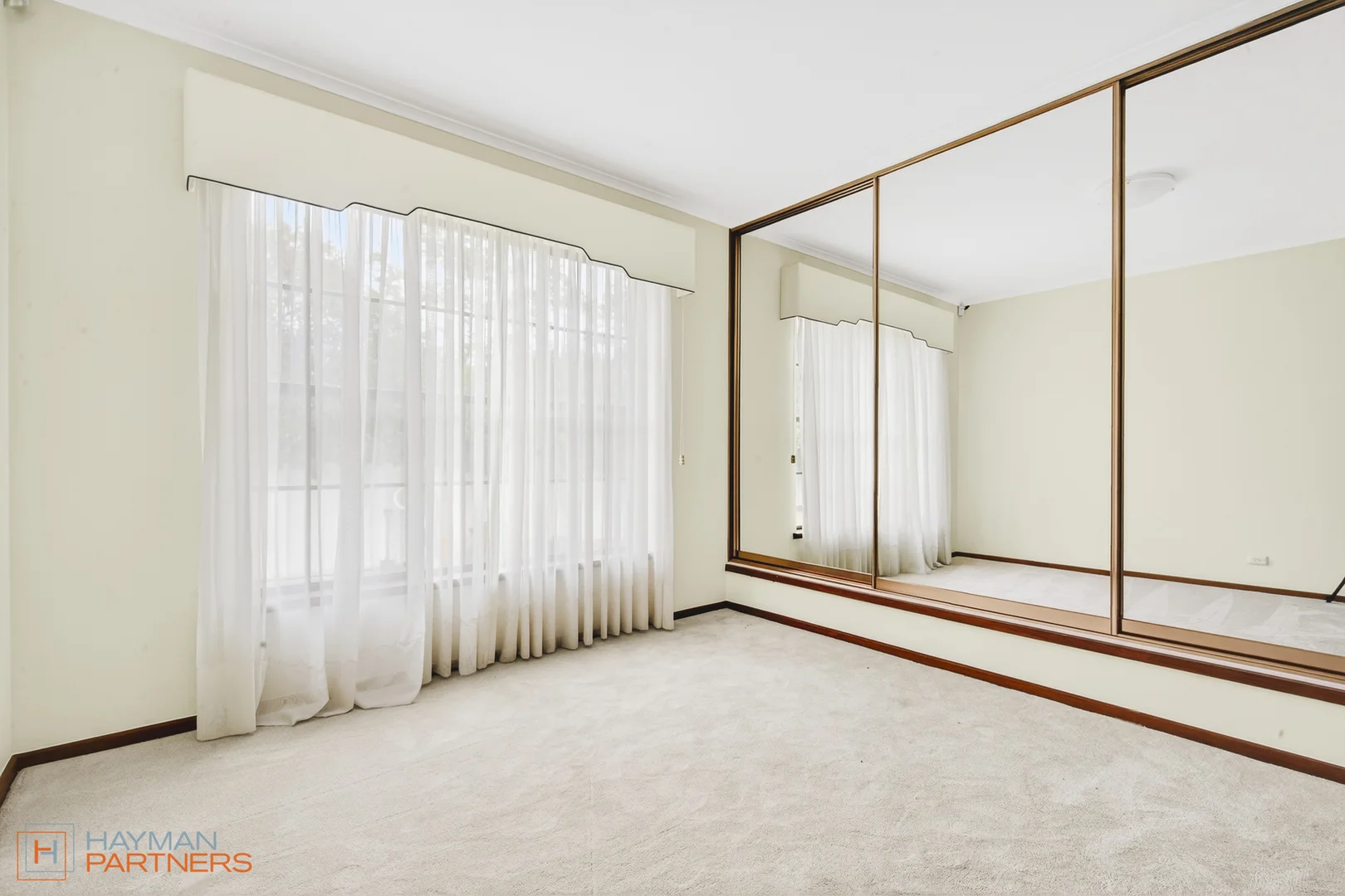 Additional image 42 of 2 Timbarra Crescent, O'Malley ACT 2606