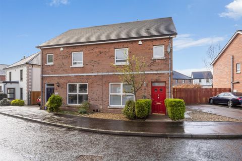40 Lady Wallace Gardens, Lisburn BT28