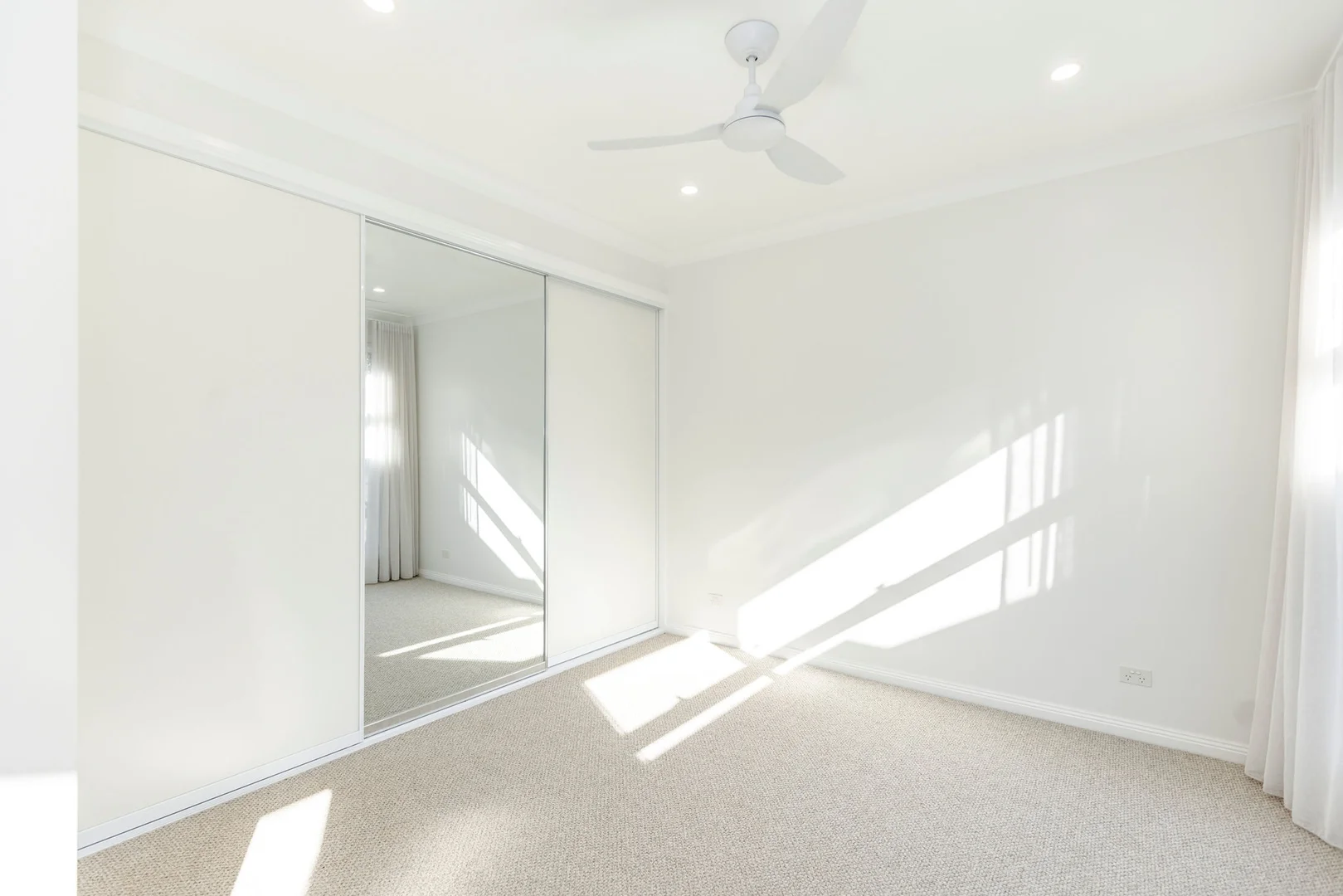 Additional image 11 of 4/13-15 Kimberley Avenue, Swan Hill VIC 3585