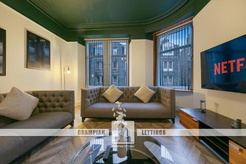 Rosemount Place, Aberdeen AB25