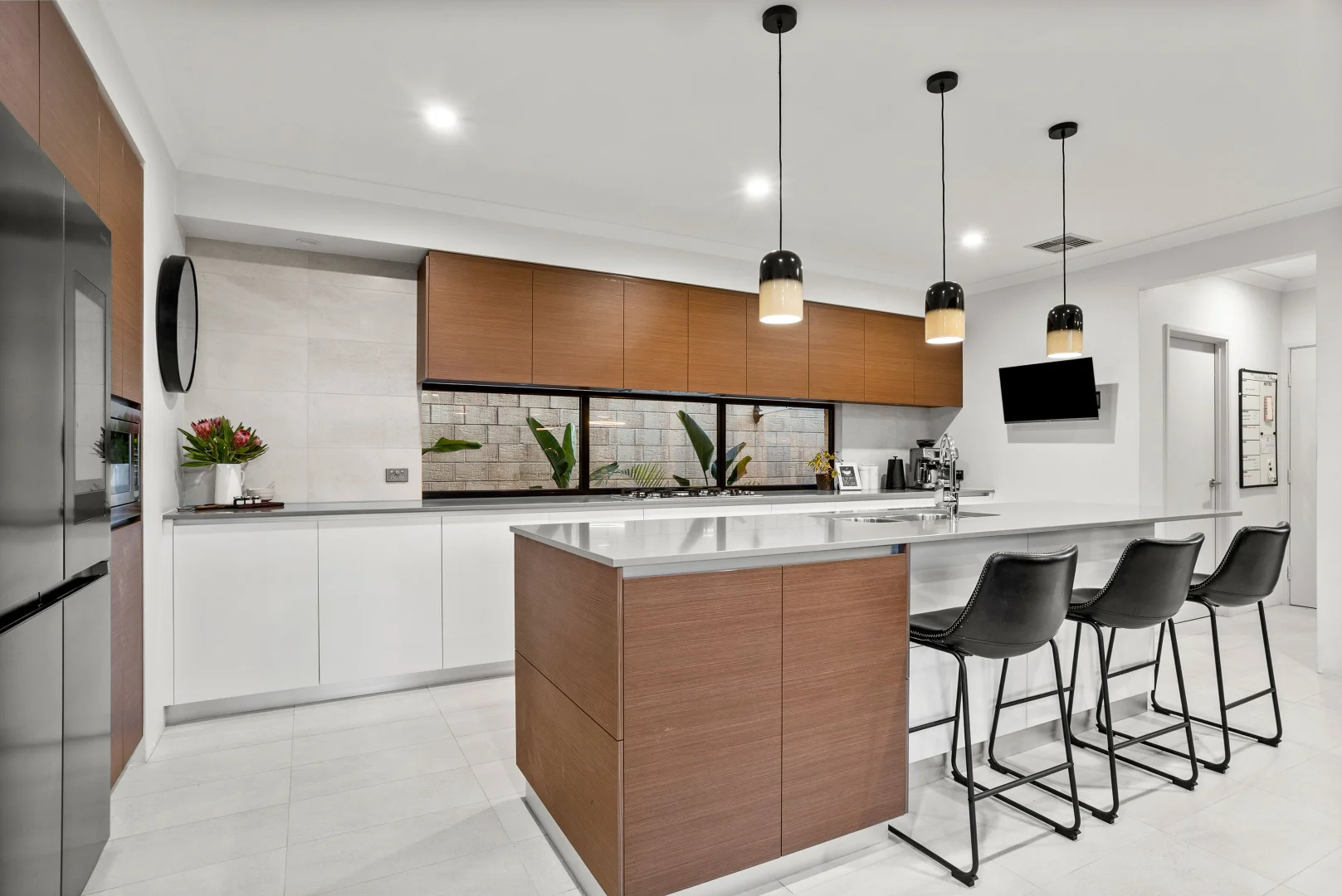 Additional image 6 of 47 Sumich Gardens, Coogee WA 6166