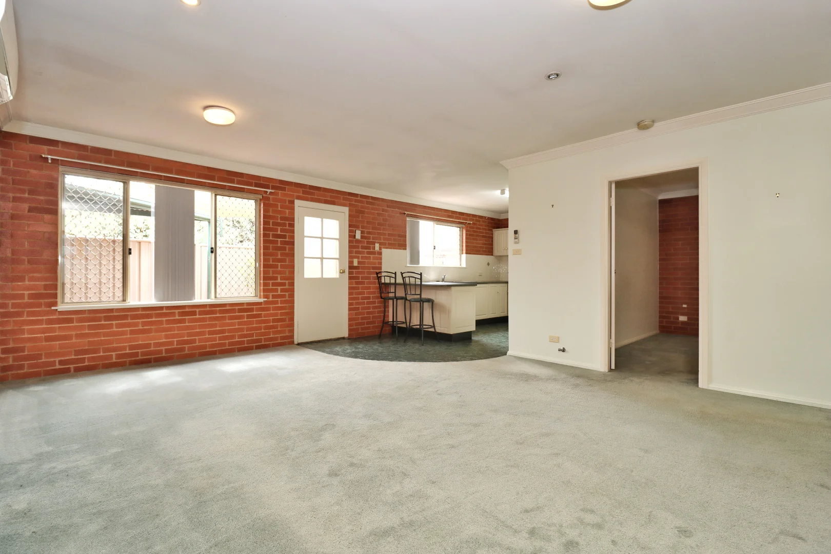 Additional image 2 of 34 Vaux Street, Cowra NSW 2794