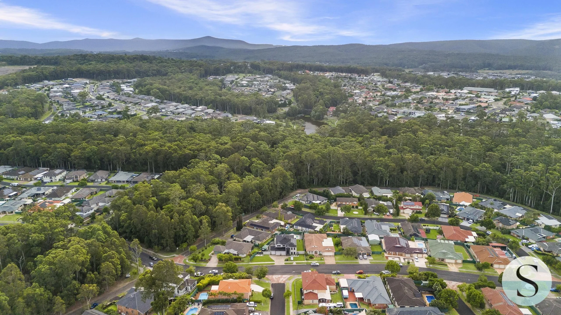 Additional image 37 of 27 Churnwood Drive, Fletcher NSW 2287