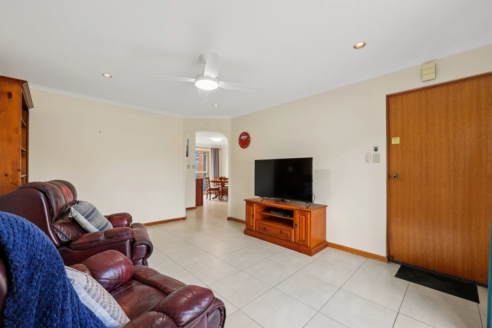 Additional image 3 of 2/3 Lindsay Street, Victor Harbor SA 5211