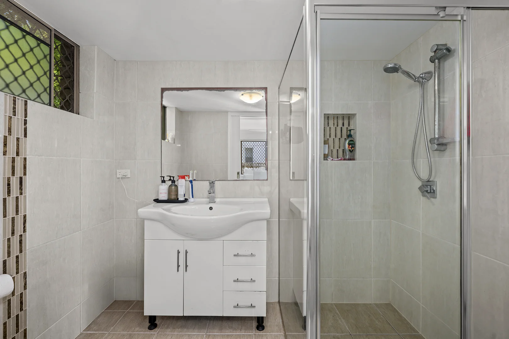 Additional image 13 of 1 & 2/61 Seagull Avenue, Mermaid Beach QLD 4218